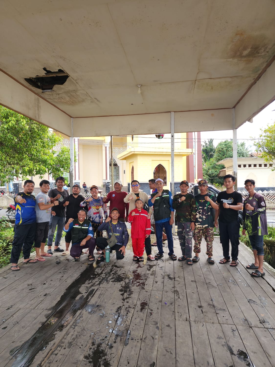 NU Batola Gelar Gotong Royong Bersih Masjid Agung Marabahan Sambut Ramadan 1447 H